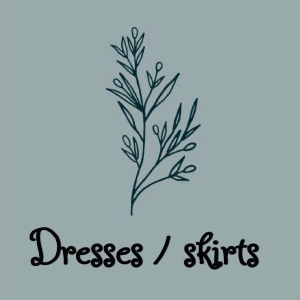 Dresses / Skirts